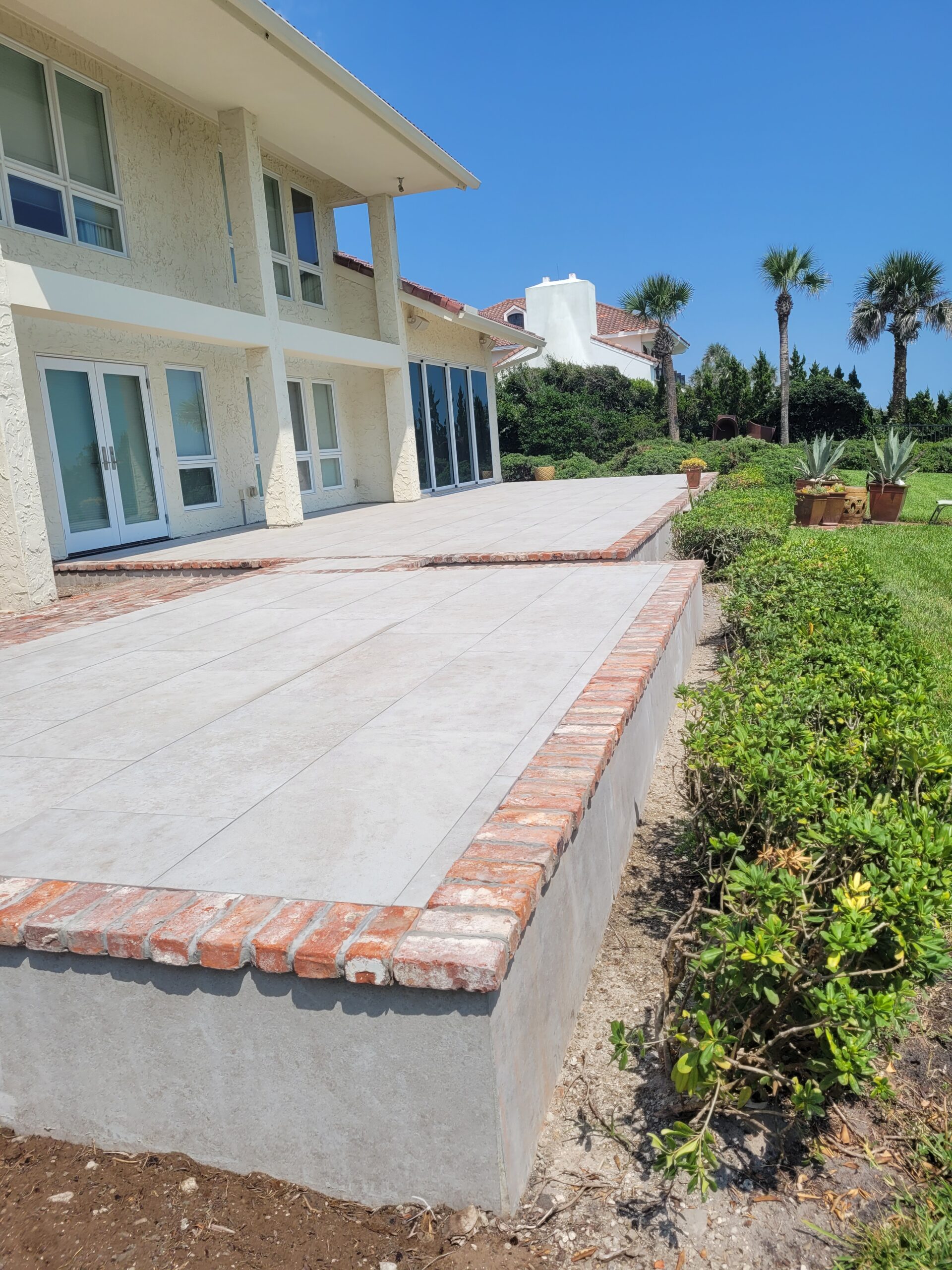 Large format porcelain patio Jacksonville